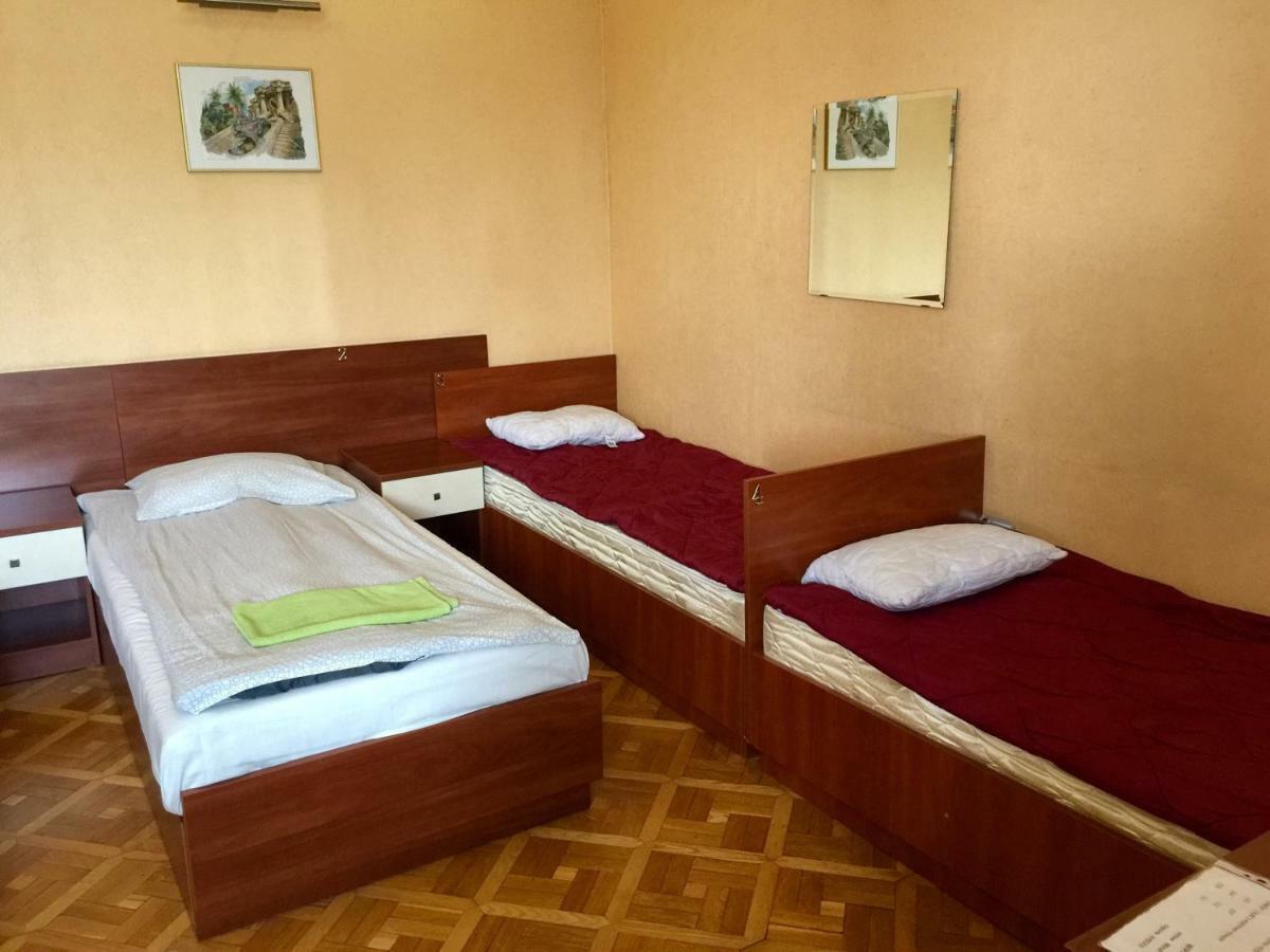 Хостел New Минск Экстерьер фото